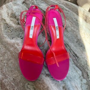 ZARA HIGH HEELED VINYL SANDALS bright pink and red colorblock clear heels 37